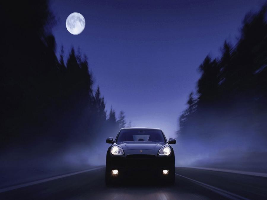 Porsche Cayenne 2002 года  (фото 12 из 14)
